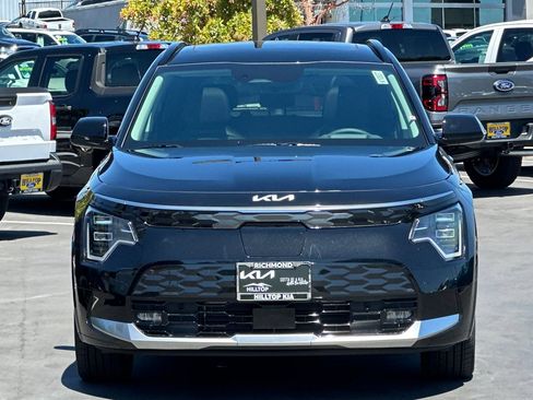 New 2026 Kia Niro Wave FWD image 9
