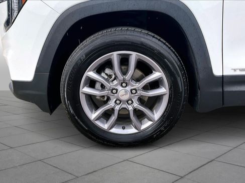 Used 2023 GMC Terrain SLT image 10