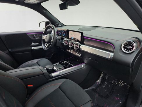 Certified 2023 Mercedes-Benz EQB 300 4MATIC image 29