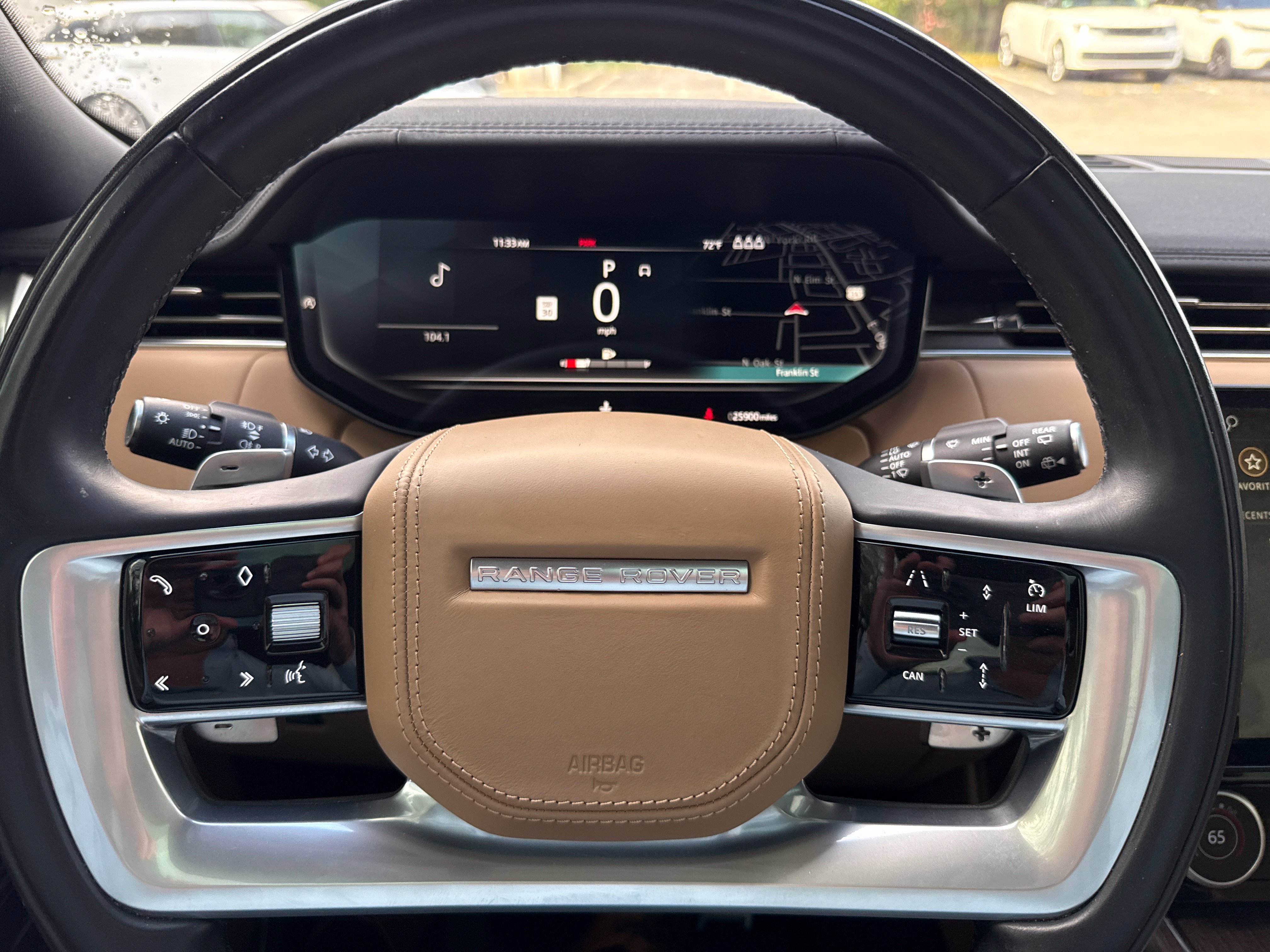 Used 2023 Land Rover Range Rover SE AWD/4WD image 17