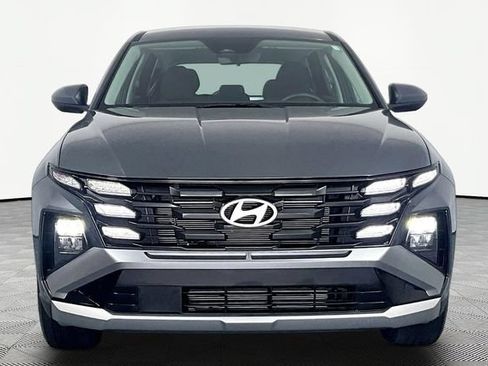 Certified 2026 Hyundai Tucson SE FWD image 4