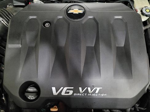 Used 2017 Chevrolet Impala LS image 30