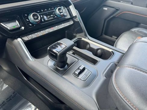 Certified 2024 GMC Sierra 1500 AT4 w/ AT4 Preferred Package AWD/4WD image 20