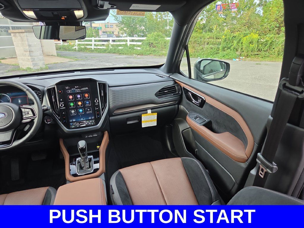 Used 2025 Subaru Forester Touring AWD/4WD image 14
