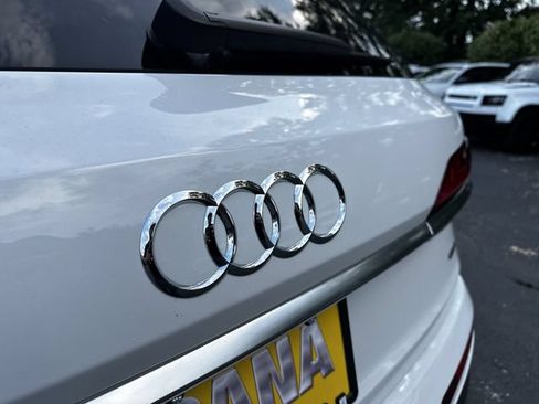 Used 2022 Audi Q7 3.0T Premium Plus w/ Premium Plus Package AWD/4WD image 48