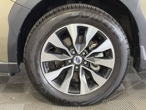 Used 2023 Subaru Outback Touring XT image 11