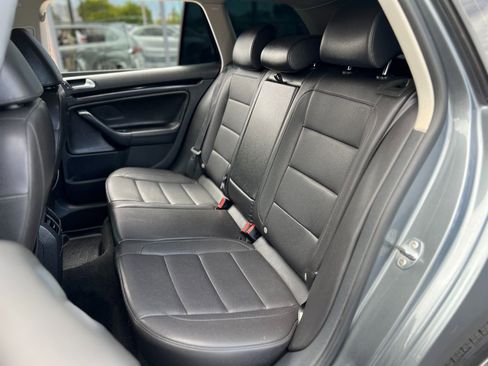 Used 2014 Volkswagen Jetta TDI FWD image 23
