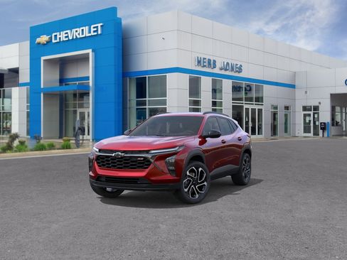 New 2026 Chevrolet Trax RS FWD image 8