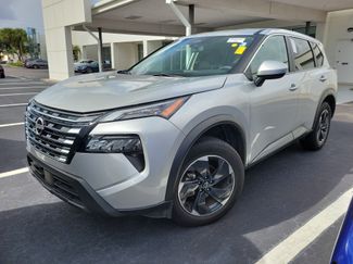 Used 2024 Nissan Rogue SV FWD video 1
