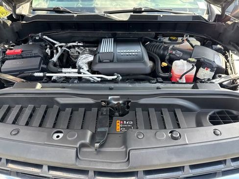 Used 2020 Chevrolet Silverado 1500 LT w/ All-Star Edition image 28