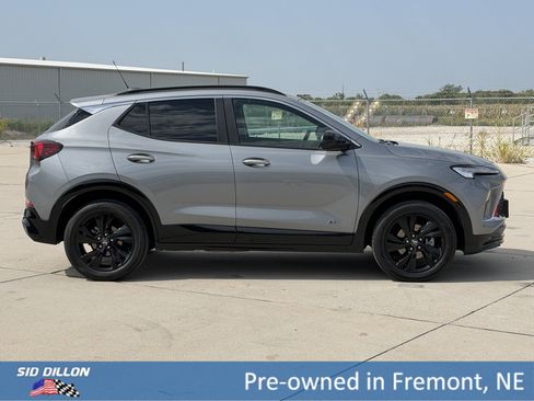 Certified 2025 Buick Encore GX Sport Touring w/ Advanced Technology Package AWD/4WD image 3