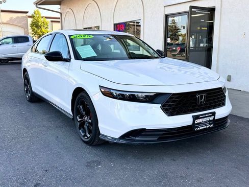 Used 2025 Honda Accord SE image 1