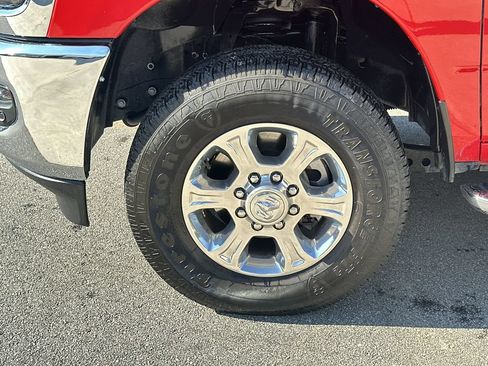 Used 2026 RAM 2500 Big Horn AWD/4WD image 11