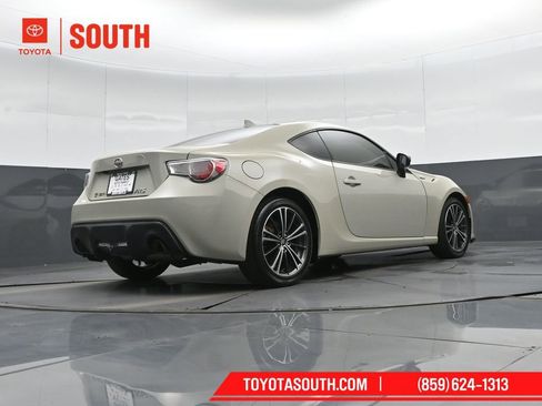 Used 2016 Scion FR-S image 23