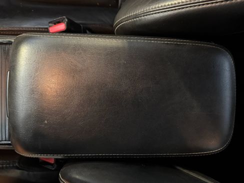 Used 2019 Chrysler 300 S RWD image 20