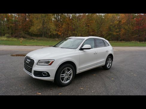 Used 2017 Audi Q5 2.0T Premium Plus w/ Premium Plus Package image 1