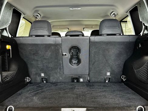 Used 2020 Jeep Renegade Altitude FWD image 8