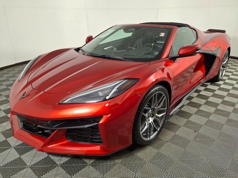 Used 2024 Chevrolet Corvette Z06 image 10