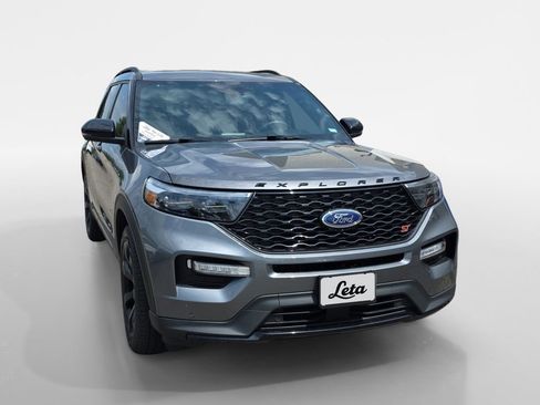 Used 2023 Ford Explorer ST w/ Equipment Group 401A AWD/4WD image 2