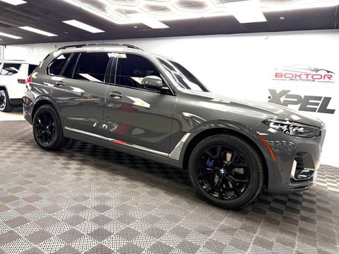 Used 2021 BMW X7 xDrive40i w/ Premium Package AWD/4WD image 2