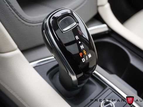 Used 2024 Cadillac XT5 Premium Luxury w/ Technology Package image 40