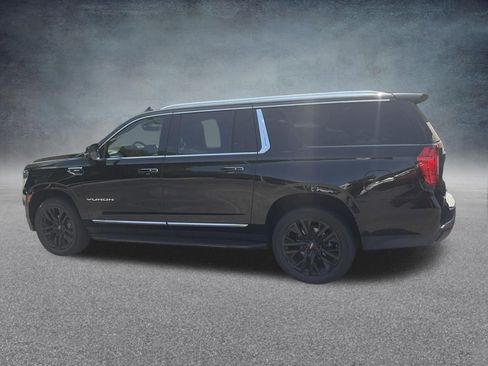 Used 2022 GMC Yukon XL SLT w/ SLT Luxury Package AWD/4WD image 4