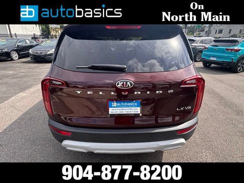 Used 2021 Kia Telluride LX FWD image 4