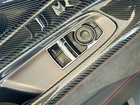 New 2024 Chevrolet Corvette E-Ray w/ Stealth Interior Trim Package image 18