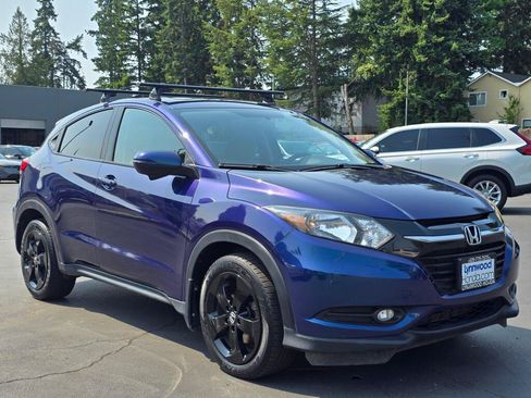 Used 2017 Honda HR-V EX image 9