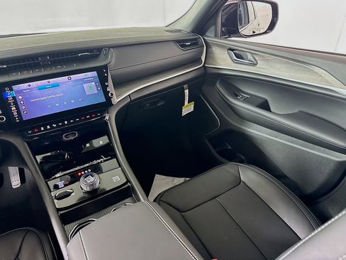 New 2026 Jeep Grand Cherokee L Limited AWD/4WD image 24