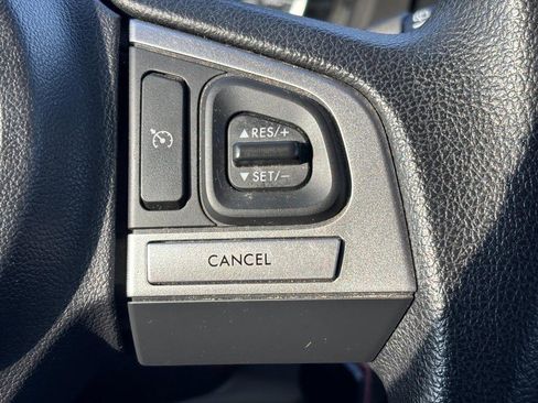 Used 2018 Subaru Forester 2.5i w/ Alloy Wheel Package image 21