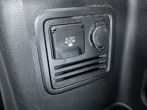 Certified 2024 Toyota 4Runner SR5 AWD/4WD image 14