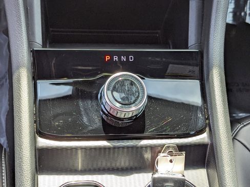 Certified 2025 Jeep Grand Cherokee Limited w/ Black Appearance Package image 26