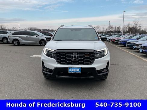 Certified 2023 Honda Passport TrailSport image 9