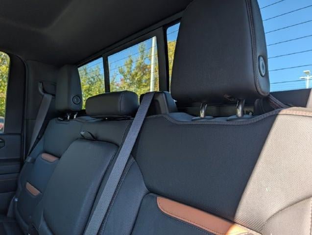Used 2024 GMC Sierra 2500 AT4 w/ Max Trailering Package AWD/4WD image 19