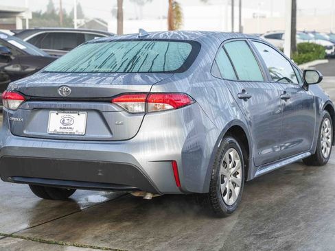 Used 2023 Toyota Corolla LE image 5
