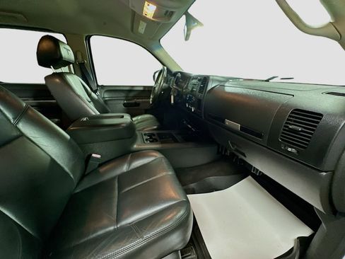 Used 2013 Chevrolet Silverado 1500 LT w/ All-Star Edition AWD/4WD image 22