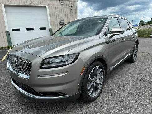 Used 2023 Lincoln Nautilus Reserve w/ Equipment Group 201A AWD/4WD image 11