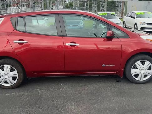 Used 2015 Nissan Leaf S w/ Charge Package FWD image 9