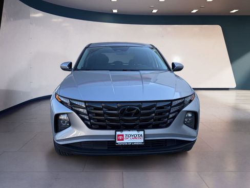 Used 2023 Hyundai Tucson SE image 8
