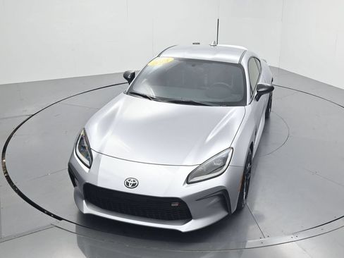 Used 2025 Toyota GR86 Premium w/ ALL Weather Mat Package (TMS) RWD image 47