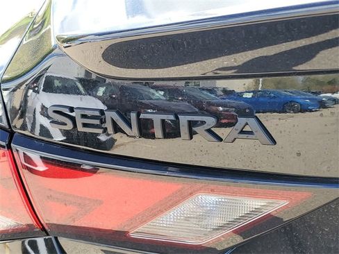 New 2025 Nissan Sentra SR w/ Midnight Edition image 6