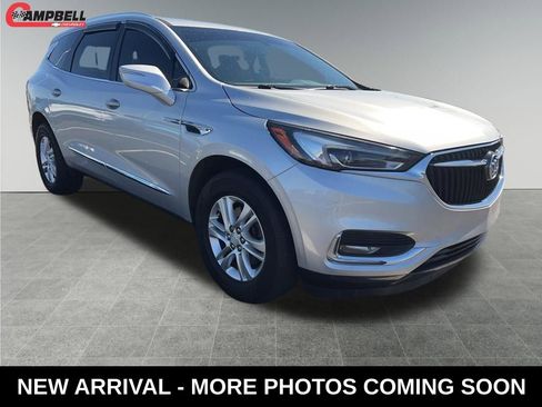 Used 2019 Buick Enclave Essence image 11