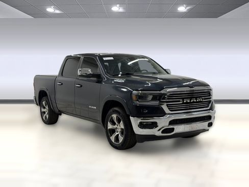 Used 2020 RAM 1500 Laramie AWD/4WD image 5
