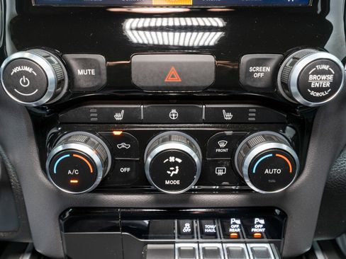 Used 2023 RAM 1500 Big Horn image 21