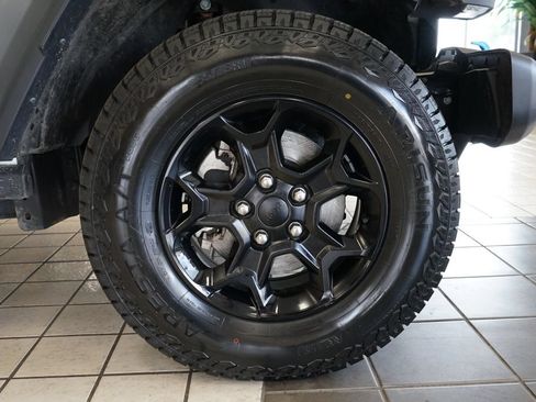 Used 2023 Jeep Wrangler Unlimited w/ Cold Weather Group AWD/4WD image 56