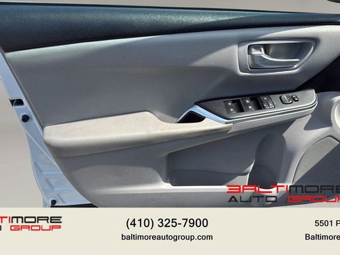 Used 2017 Toyota Camry LE FWD image 15