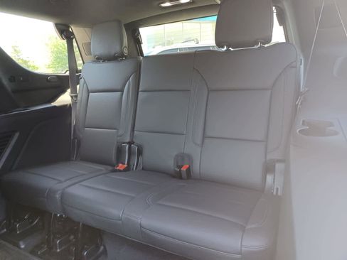 Used 2023 Chevrolet Tahoe Z71 AWD/4WD image 19