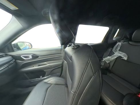 New 2026 Jeep Compass Latitude image 24