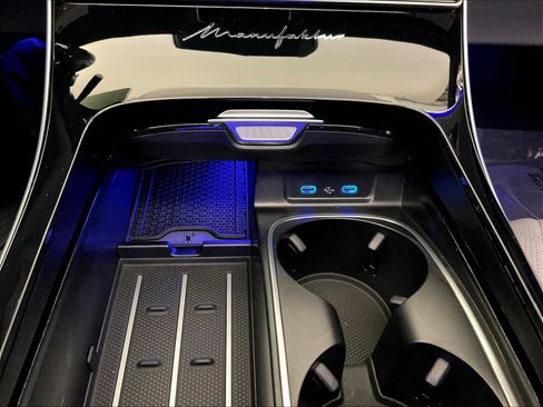 Certified 2026 Mercedes-Benz Maybach S 680 4MATIC image 16